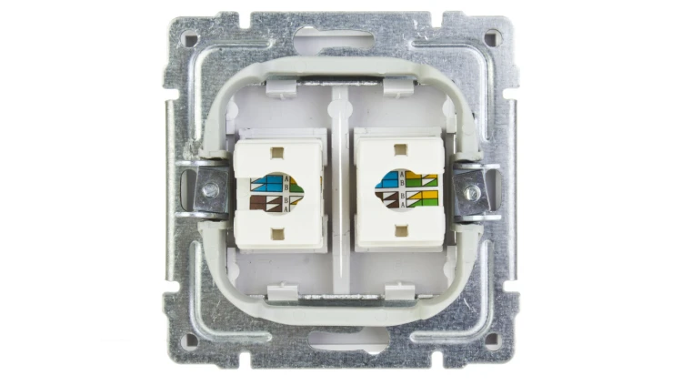 e2c3400417ba16bc0b135c732843b290
